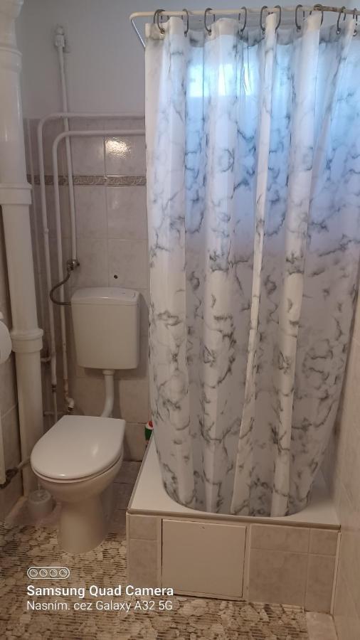 Apartman 81 Нова-Лесна Экстерьер фото